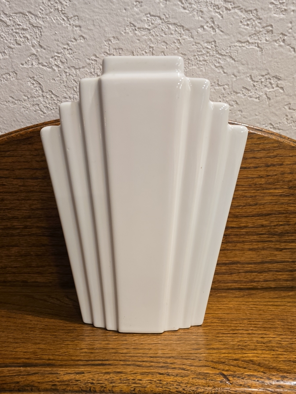 Art Deco Fan-Style Vase